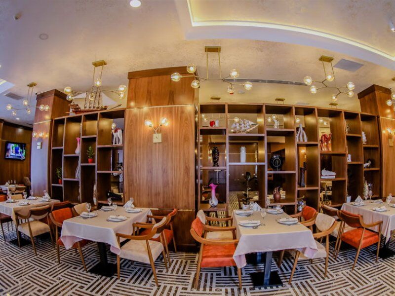 Madison Hotel Baku Exteriör bild